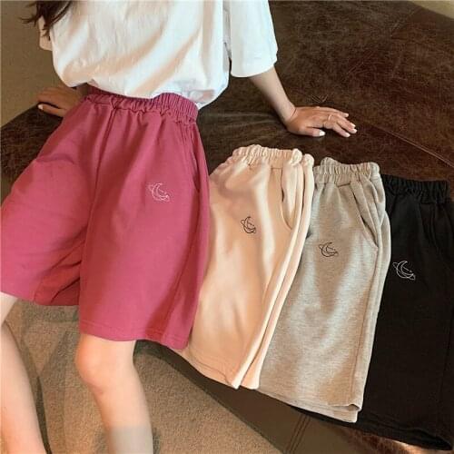 Shorts Women 2021 New embroidery new female summer loose tight high waist width leg leisure shorts clothing WBXw71