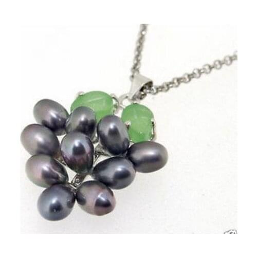 2016 New Black Natural Freshwater Pearl Green jadeite Grape Shape Pendant Necklace