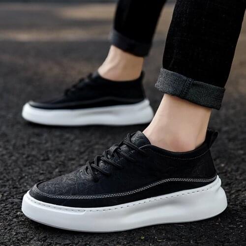 2020 Mens Casual Shoes Black Leather Flats Size 39-44 Graffiti Sneakers Designer Shoes Men Hiking Leisure Shoes