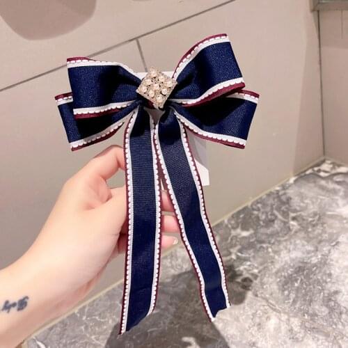 Korean Fabric Bow Tie Brooch Pins Rhinestone Pearl Neck Tie Shirt Collar Pin Fashion Jewelry Brooches for Women Accessories