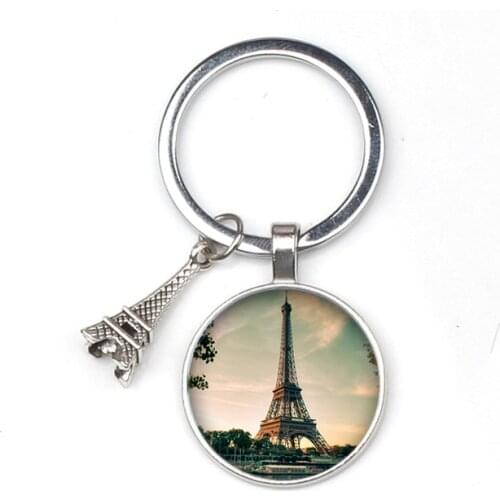 Vintage Art Photo Glass Tower Pendant Keychain Eiffel Tower Statement Key Ring Key Chain DIY Charm Gift for Men Jewelry Souvenir