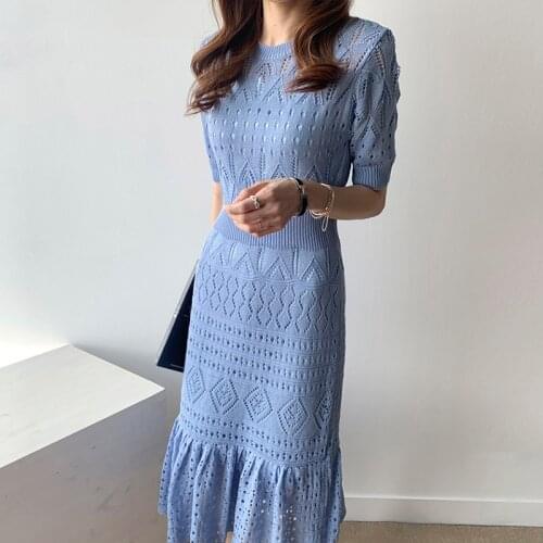 2021 New Runway Autumn Winter Chic Elegant Knitting Sweater Casual Dress Hollow Out Knitted Slim Pleated Stretch Dresses