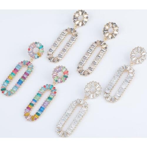 Fashion Geometric Oval Metal Rhinestone Earrings Womens Popular Creative Drop Earrings Banquet Jewelry Accessories