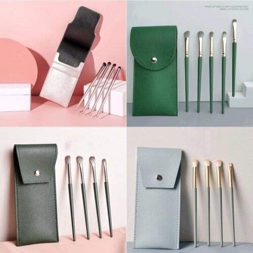 4 Pcs Travel Portable Soft Makeup Brushes Set soft hair Loose Powder High Gloss Eye Shadow Brush For Beginners Makeup Tool