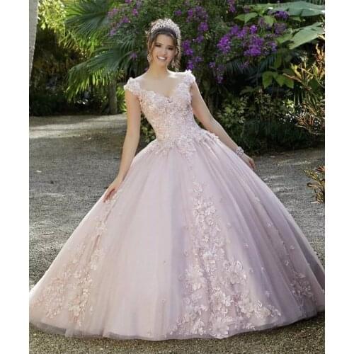 Blush Cheap Quinceanera Dresses Ball Gown V-neck Tulle Appliques Beaded Puffy Sweet 16 Dresses