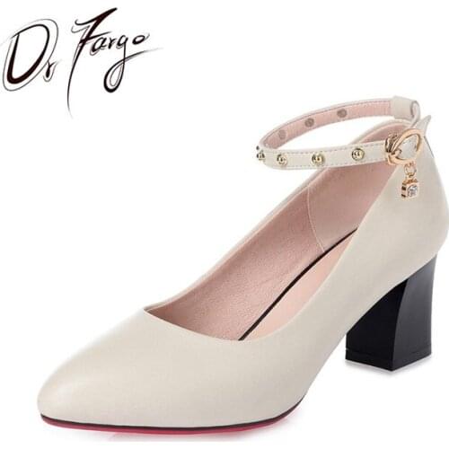 DRFARGO Women's Shoes With A Strap