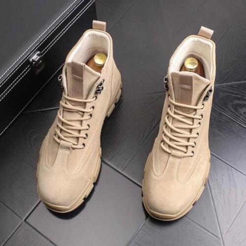 The new Martin boots Korean edition thick soles fashion cowboy short boots youth joker heighten casual shoes b3