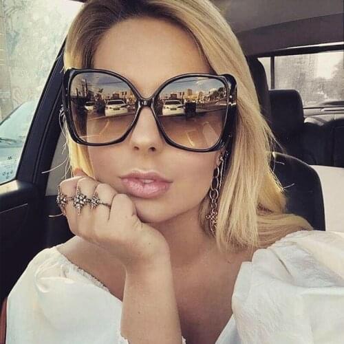 Ovesized black Sunglasses Women Fashion Big Square Vintage Sunglasses for women Luxury Brand big shades for women UV400