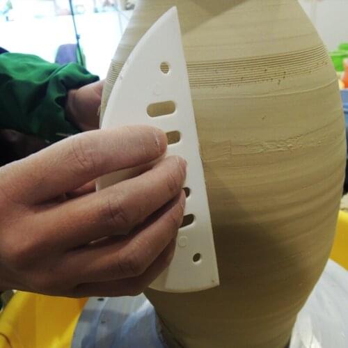 Pottery Tools Moon-shaped Plastic Scraper Clay Model Material Tools DIY Hand Tools Soft Clay Sludge Scraper Blade Shaping Tool