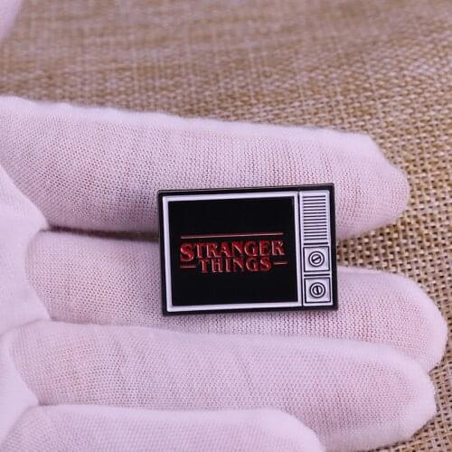 Stranger Things Pin Black White Television Retro Red Character Flashing On TV Screen Brooch For Gothic Bag Hat Badge