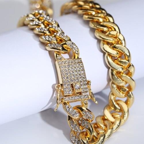 Europe and the United States fashion creative hip hop bracelet full of diamond Cuban chain hegemon trend full diamond jewelry