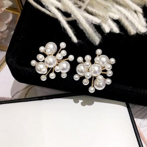 2019 New design fashion Korea Dongdaemun temperament small pearl fireworks shape earrings personality simple earring for woman