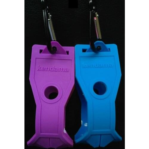 Plastic Kendama Holder with Belt Clip for Key Chain Random Color
