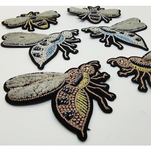 50pcs/Lot Embroidery Patches Letters Clothing Decoration Accessories Bee Insect Diy Iron Heat Transfer Applique Carebear