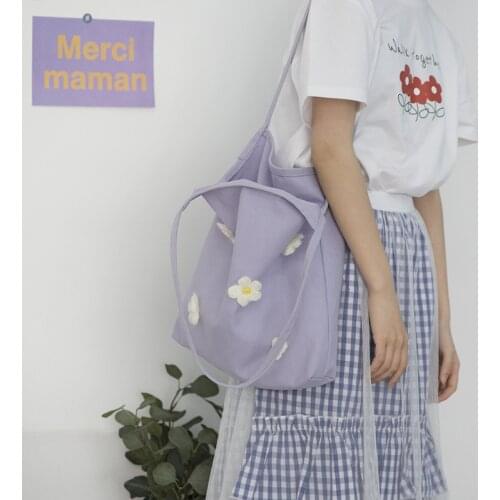 Three-dimensional small daisy student canvas bag Japanese casual wild small fresh and large capacity shoulder bag female bag