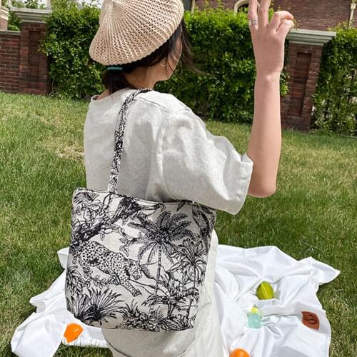 Fashion Women Handbag Canvas Shoulder Bag Embroidery Tote Casual Clutch Bag Lightweight Large Capacity Handle Bags