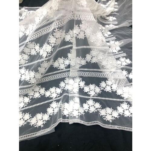 Three-Dimensional Mesh Embroidery Africa Lace Fabric 2021 High Quality Lace Water Soluble Fashion Soft White Lace Fabric