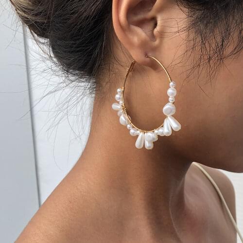 KMVEXO New 2020 Hoop Earrings For Women Wedding Handmade Irregular Pearl Beads Earrings Brincos Jewelry Fashion Ear Jewelry