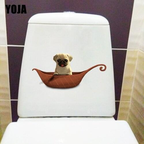 YOJA 24.6CM×12.4CM Shar Pei Sitting In A Leaf Boat Bathroom Toilet Decoration Kids Room Wall Stickers T1-2631