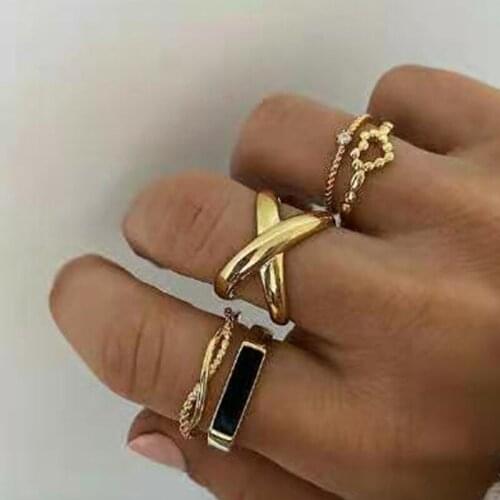 TAUAM Chic Twisted Rope Ring for Women, Stainless Steel Metal Wedding Ring Finger Band, Elegant Simple Vintage Party Jewelry