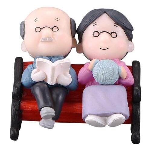 Mini Couple Figures Grandma Grandpa Sweety Lovers Couple Ornament For Fairy Garden Figurines Miniature Home Decoration