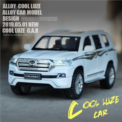 1: 32 Simulation Toyota Land Coolluze Cross Country Alloy Car Model Childrens Toy Birthday Return Car New Year Christmas Gift