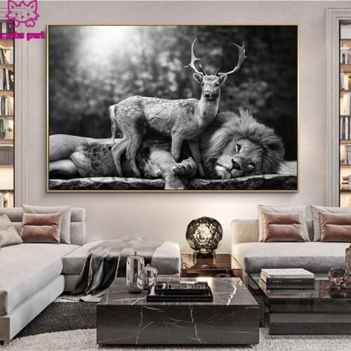 2020 round Diamond Painting Lion And Deer Peace Wildlife Full square Rhinestone of Picture Diamond mosaic Valentines Day gift