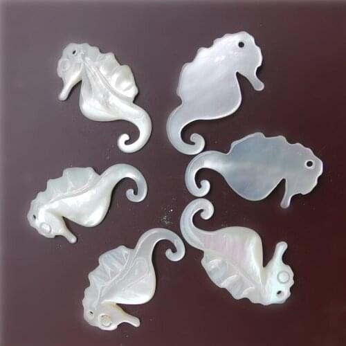 20PCS Top quality genuine mother of pearl sea horse pendant nice animal mother pearl shell pendant