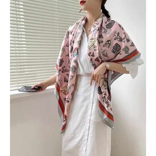 2021 New luxury spring women scarf high-quality shawl silk fashion scarf beach sun protection bag turban scarf 130cm * 130cm