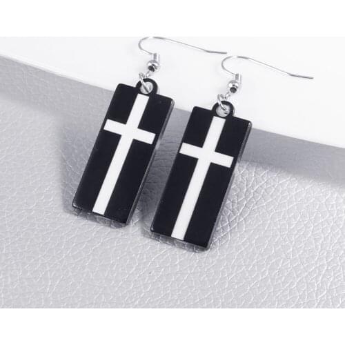 Tokyo Revengers Anime Earrings Simple Creative cross Acrylic Cartoon Character Earring for Women Man Accessories Gift