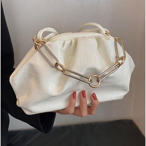 European and American Thick Chain Western Style Casual Fold Dumpling Bag 2021 New One-shoulder Cloud Simple Messenger Female Bag