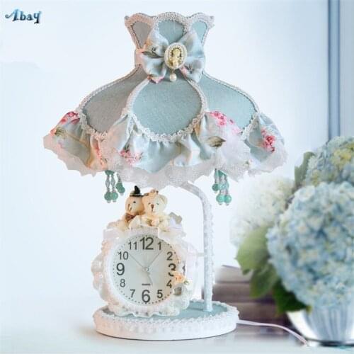 Korean Fabric Lace Mediterranean Table Lamps for Bedroom Bedside Princess Room Watch Creative Childrens Desk Lights Fixtures