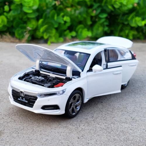 1:32 Scale Licensed Diecast Collection Alloy Metal Sedan Car Model For HONDA Accord 10th Gen Sound&Light Toys Vehicle