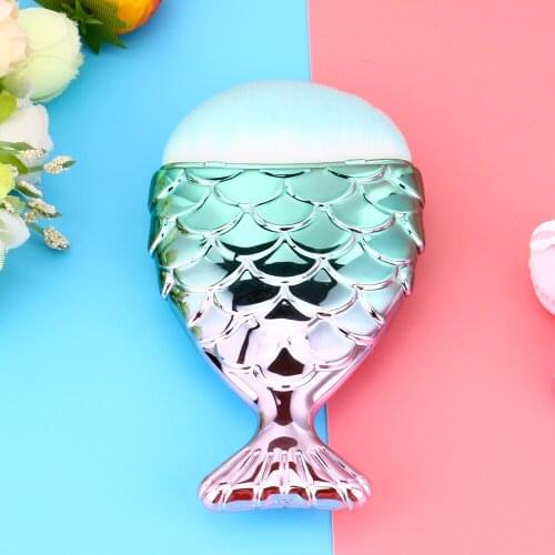 2021 NEW FASHION Fish Scale Makeup Brush Fishtail Bottom Brush Powder Blush Makeup Cosmetic Brushes Tool