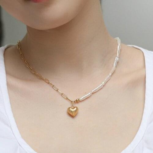 Vintage Heart Love Necklace for Women Natural Long Baroque Pearl Heart Pendant Choker Gold Plated Wide Chain Collar Jewelry Gift