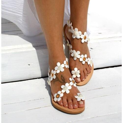 Women Bohemia Flower Flat Summer Sandals Shoes Slippers Ladies Girls Gladiator Sandals Pearl Shoes Sandalias white new Flop Larg