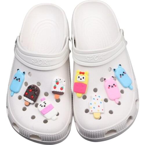 Hole Slipper Shoe Buckle Anime Cute Chars Croc Decoration Designer Colorful Ice Cream Accesoire Garden Shoe Decoration Kid Gift