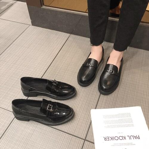 Patent&matte leather slip on flats round toe brief solid casual woman shoes belt buckle comfy loafers college student moccasins