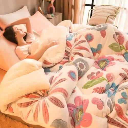 New Twin/Queen/King Size patchwork Thicken Warm Quilt Duvet home Luxury Printed Flannel Winter Blanket Bedding Comforter quilts