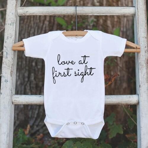 Baby Girls and Boys Unisex Love at First Sight Bodysuits Fashion Print Baby Summer Short Sleeve Jumpsuit Casual Baby Shower Gift
