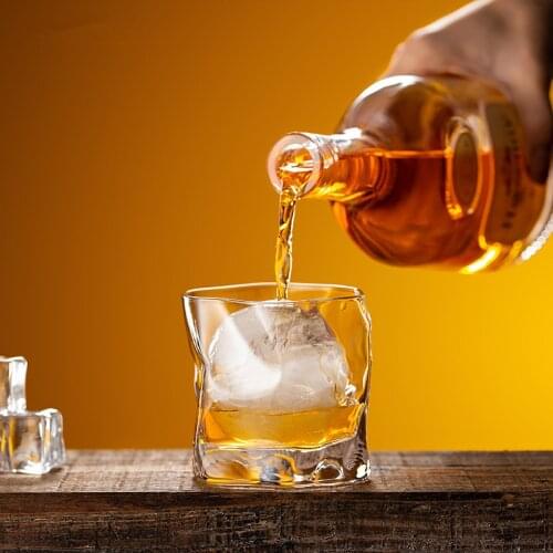 COM Art Design Crumple Irregular Frosted Brandy Snifter Whiskey Rock Glass Old Fashioned Cup Liqueur Whisky Tumbler Beer Glasses