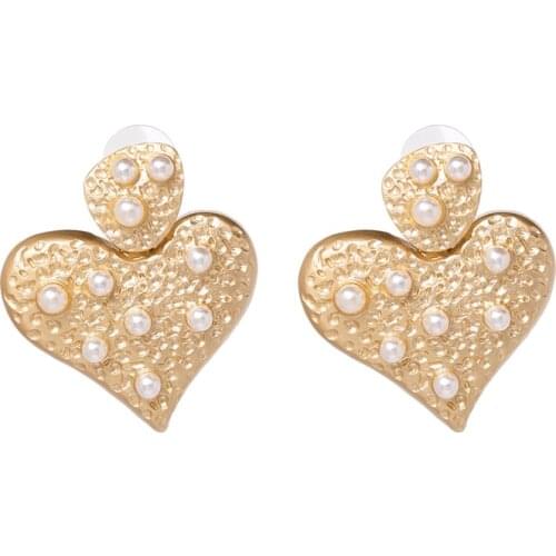 Hot Sale Fashion Simulated Pearls Drop Dangle Earrings for Women Golden Color Metal Heart Pendant Vintage Earrings Charm Jewelry