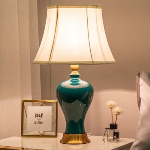 XIRIGHT Green Vase Shape Ceramic Table Lamp For Bedroom Living Room Bedside Lamp Home Decor EU Plug Remote Control Table Lamp