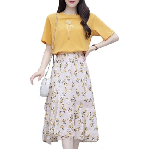 Floral Two-piece Dress Female Summer Waist Waist Is Thin and Temperament New Matching Set in 2021