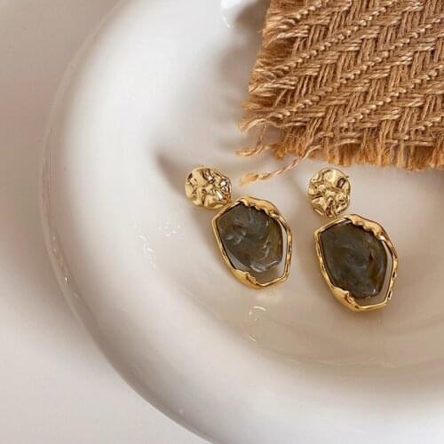 Korean Vintage Irregular Metal Acrylic Drop Earrings for Women Elegant Geometric Earring Brincos Bijoux Fashion Oorbellen