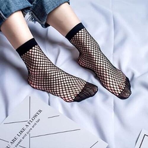 New Hot 2021 Fashion Summer Women Ruffle Large Fishnet Ankle High Socks Bow Tie Mesh Lace Fish Net Short Socks Chaussettes