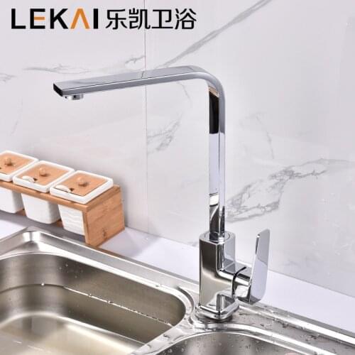 The new bathroom hot and cold mixer of water, basin faucet kitchen faucet can be rotating water tank faucet Quartet