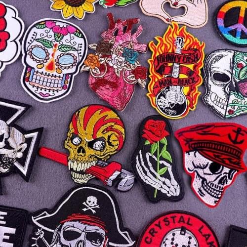 DIY Skull Embroidery Patch Iron-On Patches For Clothes Punk Embroidered Patch Applique Embroidered Patches For Clothing Stripe