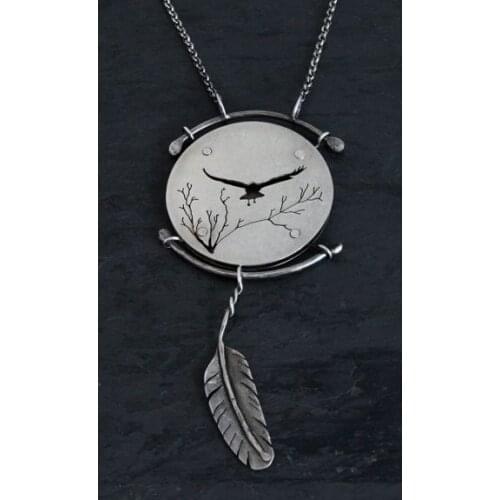 STONE AGE KOLLEKSİYONU EAGLE AND FEATHER NECKLACE