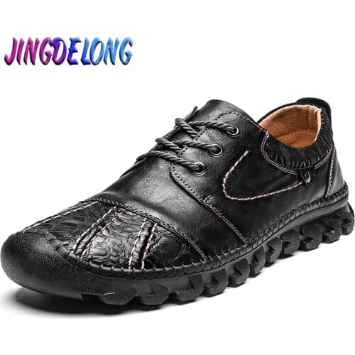 Fashion New Mens Casual Shoes Leather Mens Moccasins Outdoor Comfortable Male Driving Shoes Simple Design Mens Style Shoes 48